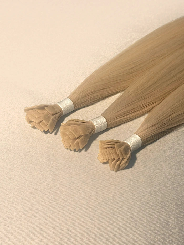 Light Golden Blonde(#18)Keratin Flat Tips Hair Extensions